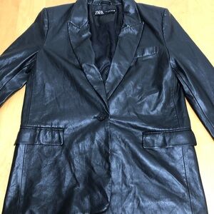 Zara Women's Faux leather Black Blazer
